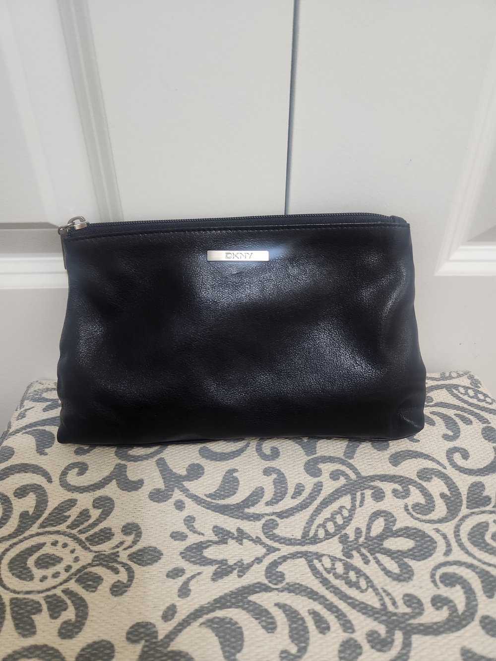 DKNY Vintage  Black Leather Zip Pouch